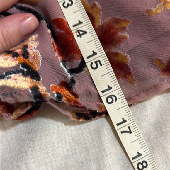 Urban Outfitters Pink Rust Gold Black Embellished Skirt Size M - Picture 8 of 8